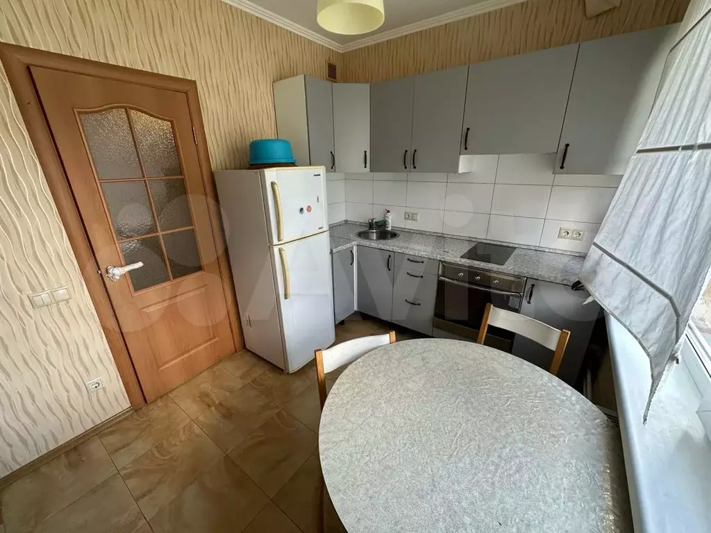 1-к. квартира, 30м, 1/3эт. - Фото 0