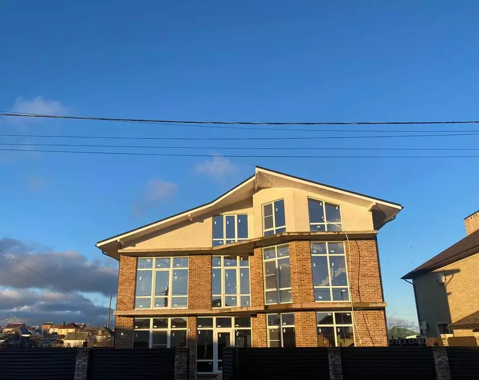 Дом в Краснодарский край, Темрюк ул. Огородная (510 м) - Фото 2