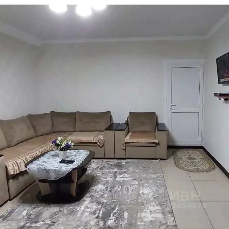Дом в Дагестан, Дербент ул. Тоннельная, 34 (90 м) - Фото 1