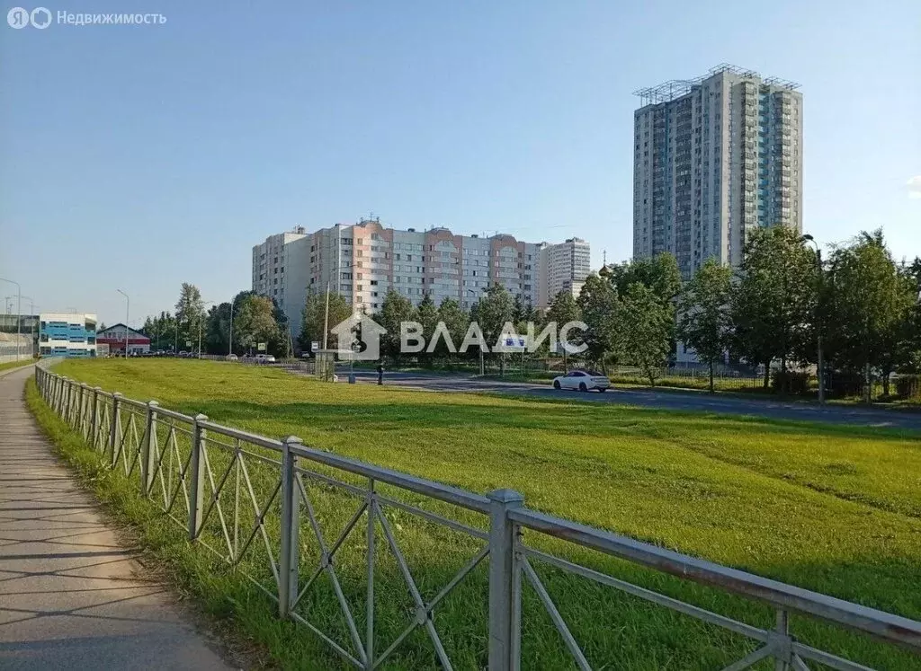 3-комнатная квартира: посёлок Шушары, Пушкинская улица, 10 (78.3 м) - Фото 1