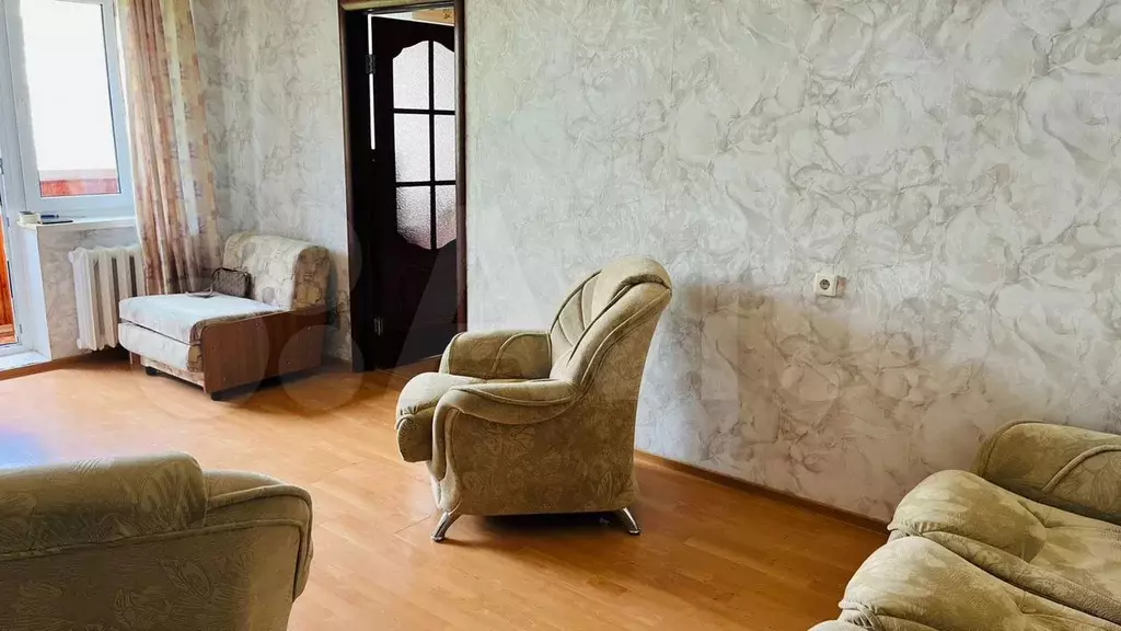 3-к. квартира, 60 м, 4/5 эт. - Фото 1