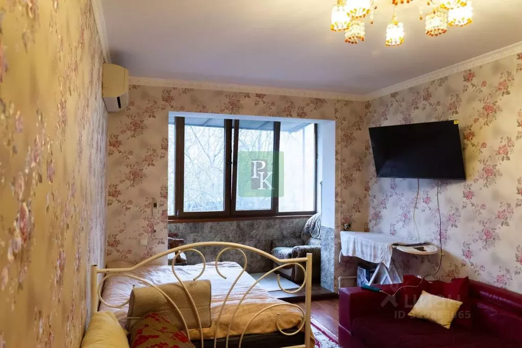 2-к кв. Крым, Симферополь ул. Героев Сталинграда, 29 (50.0 м) - Фото 2