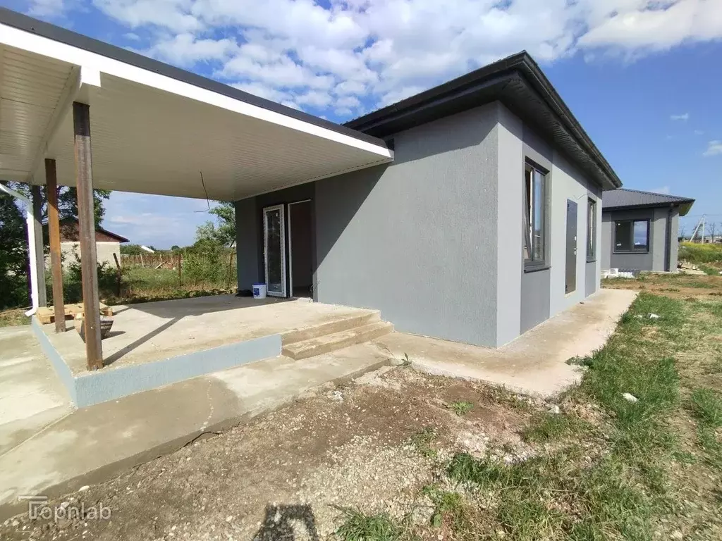 Дом в Краснодарский край, Темрюкский район, Тамань ст-ца ул. Кирова, 2 ... - Фото 1