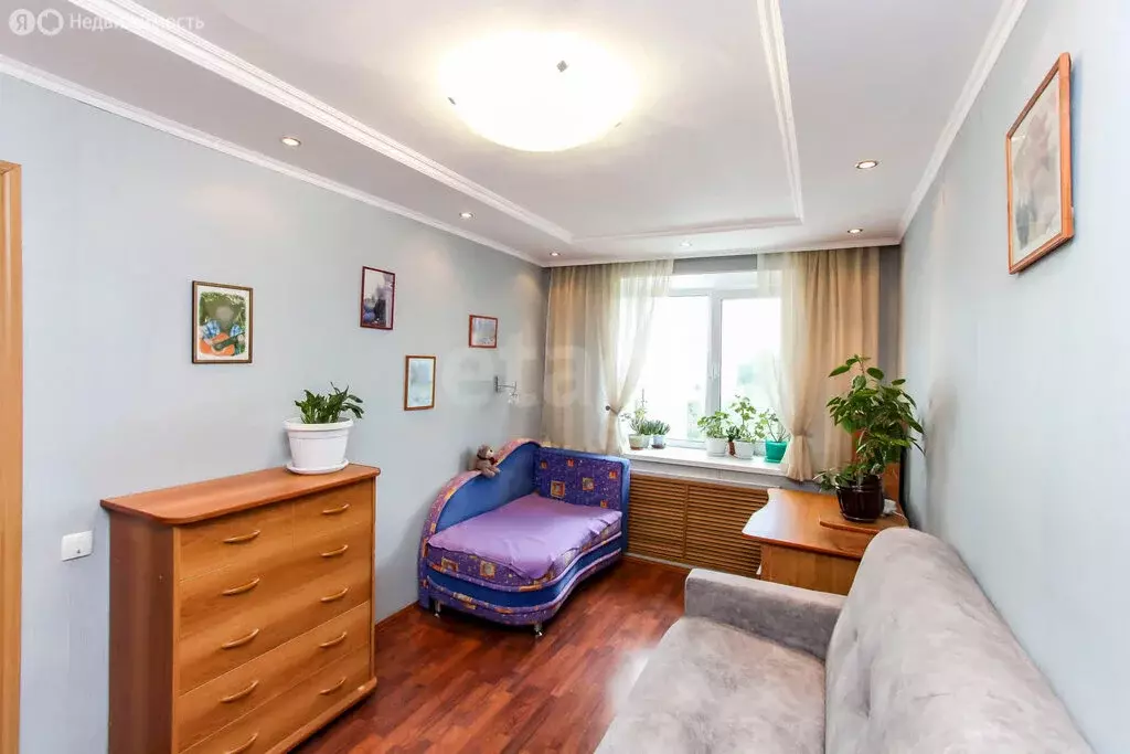 2-комнатная квартира: Тюмень, улица Дружбы, 163 (48 м) - Фото 1