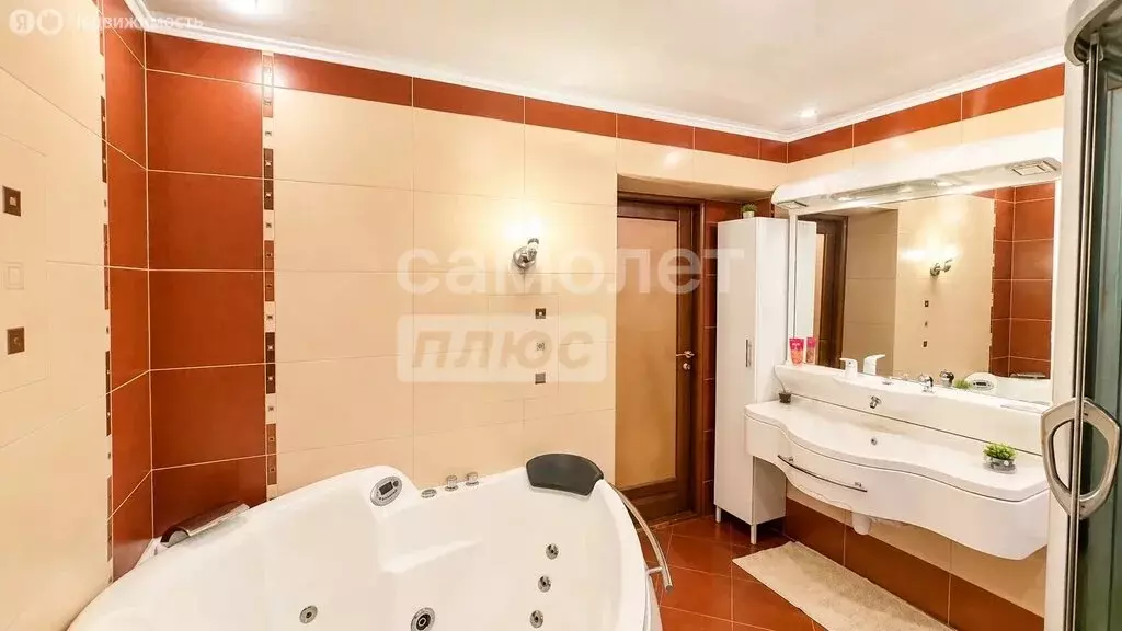 2-комнатная квартира: Уфа, улица Лесотехникума, 26/2 (61 м) - Фото 2