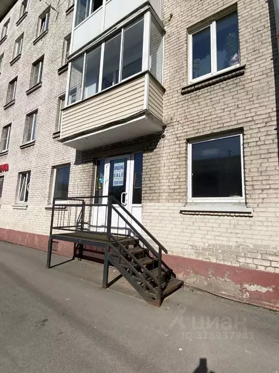 Помещение свободного назначения в Санкт-Петербург ул. Орджоникидзе, 13 ... - Фото 0