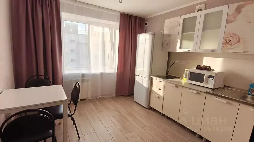 1-к кв. Самарская область, Самара Байкальский пер., 10 (43.0 м) - Фото 1