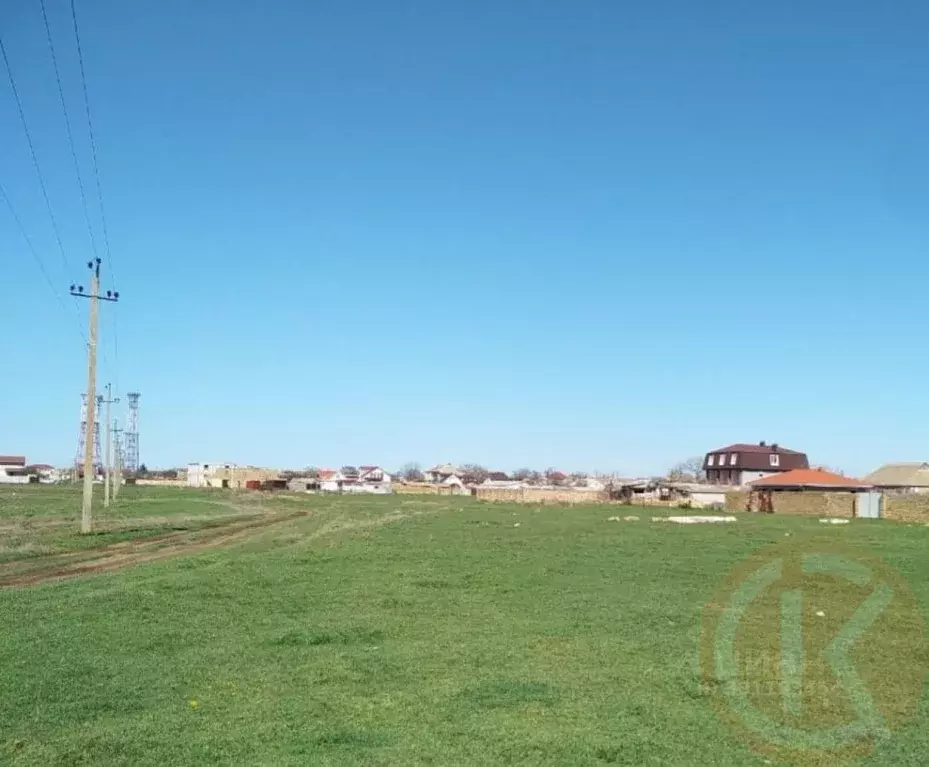 Участок в Крым, Сакский район, с. Молочное  (7.0 сот.) - Фото 2