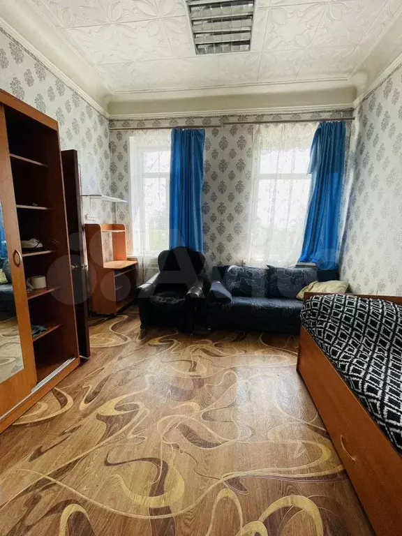Комната 21 м в 2-к., 2/2 эт. - Фото 1