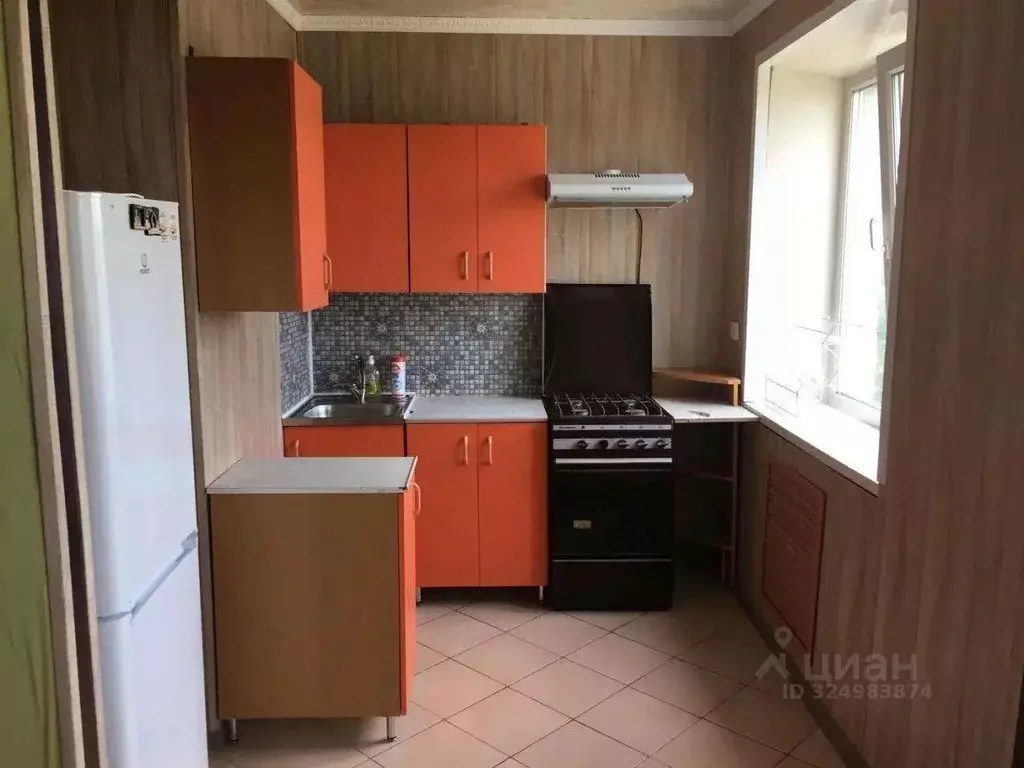 3-к кв. Белгородская область, Старый Оскол Лебединец мкр,  (62.0 м) - Фото 1