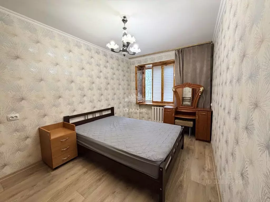 3-к кв. Крым, Керчь ул. Лейтенанта Бувина, 6 (58.0 м) - Фото 1