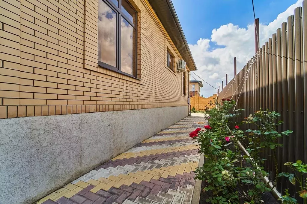 Дом в Краснодарский край, Краснодар ул. Льва Ковалева (112 м) - Фото 2