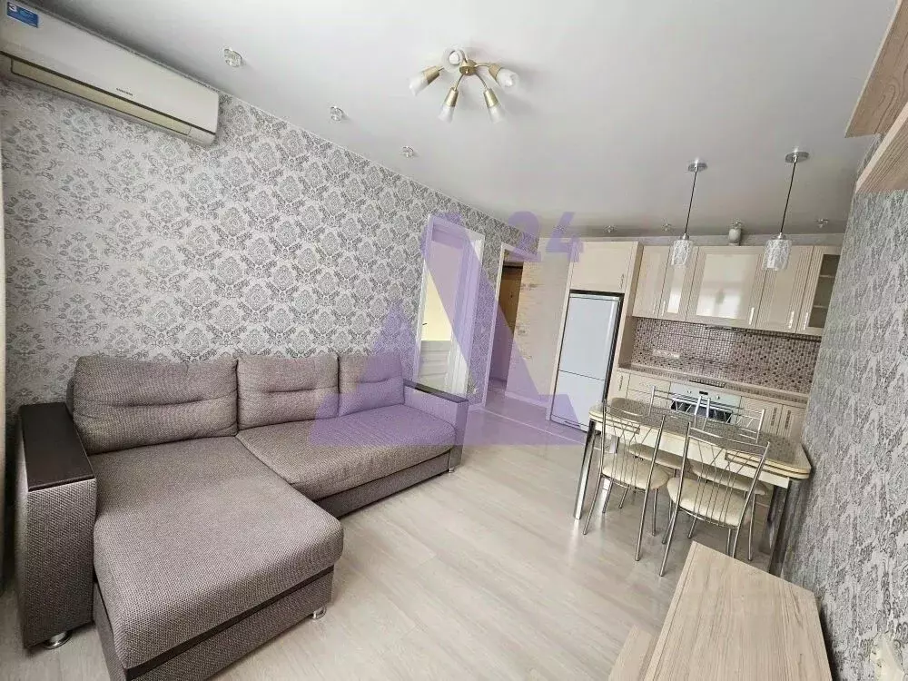 3-к кв. Алтайский край, Барнаул ул. Юрина, 186 (50.0 м) - Фото 1