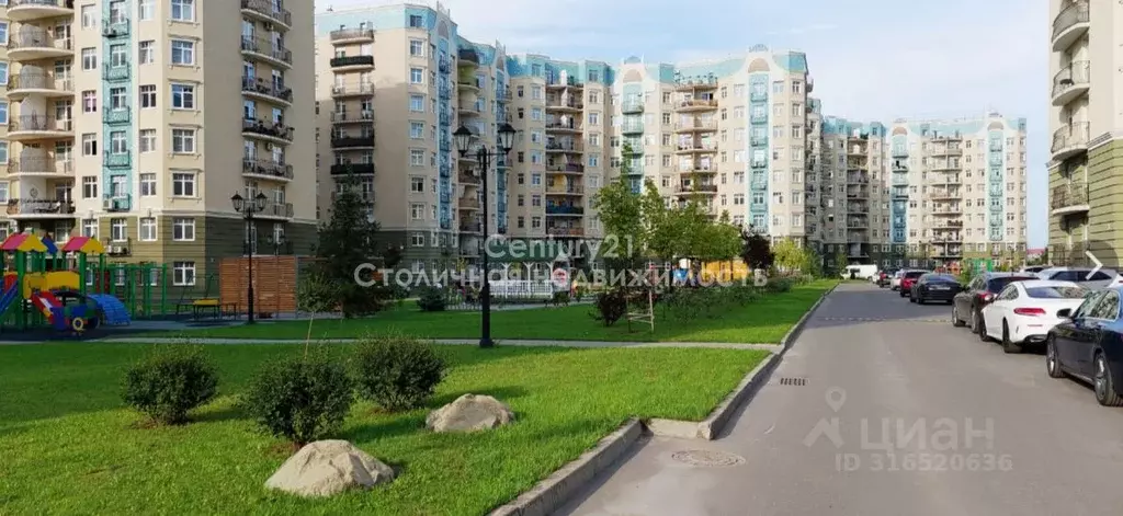 3-к кв. Московская область, Красногорск городской округ, пос. ... - Фото 0