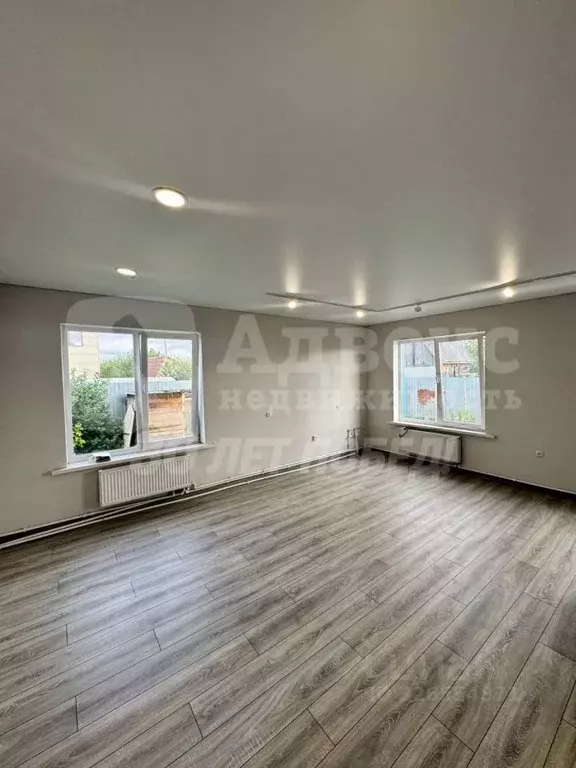 Дом в Тюменская область, Тюмень проезд Игоря Шаповалова, 12 (75 м) - Фото 0