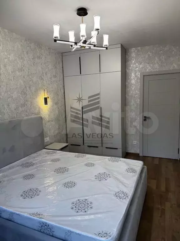 2-к. квартира, 55 м, 8/17 эт. - Фото 1