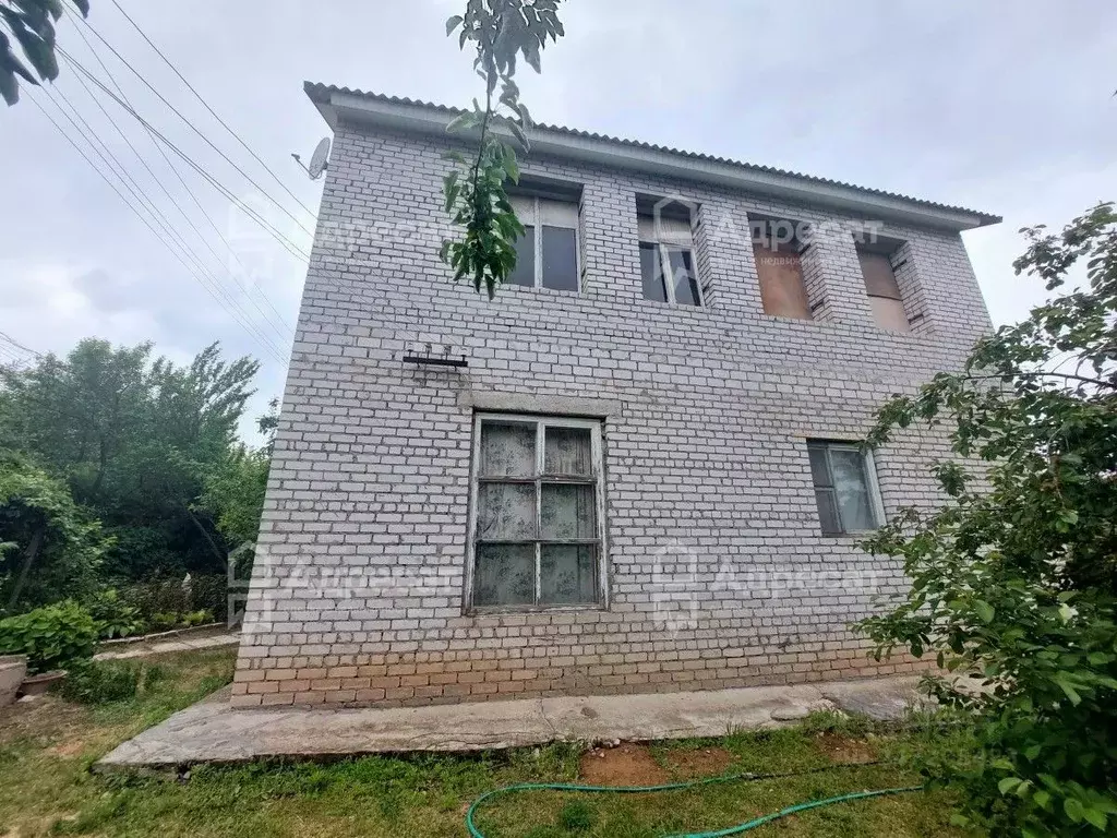 Дом в Волгоградская область, Волгоград Поселок Горная Поляна тер., ул. ... - Фото 1