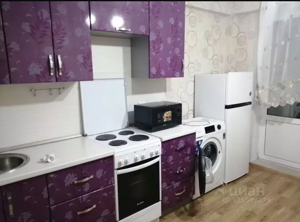 1-к кв. Татарстан, Набережные Челны Автозаводский просп., 59А (39.0 м) - Фото 1