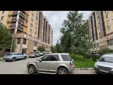 Продаю цоколь 223,8 м с большими окнами в центре - Фото 1