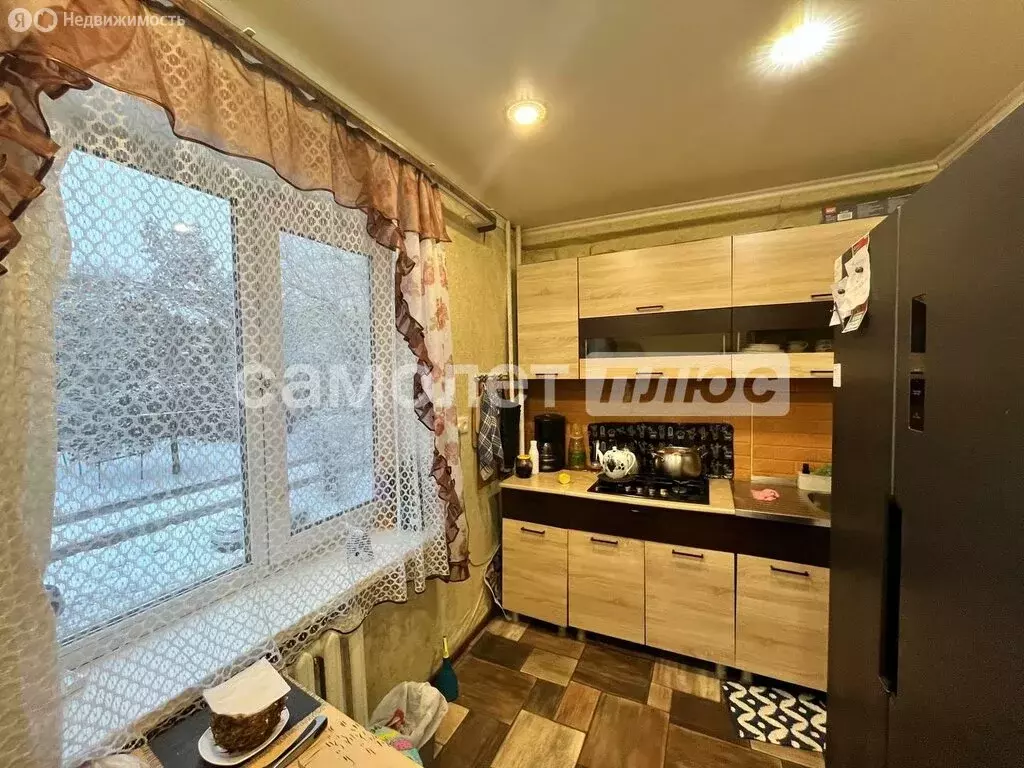 3-комнатная квартира: Череповец, улица Гоголя, 28 (55.4 м) - Фото 1