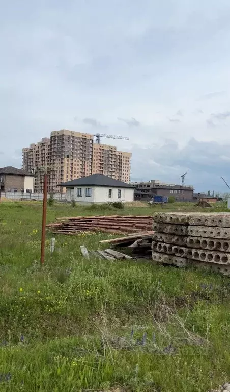 Участок в Адыгея, Майкоп ул. Адмирала Кузнецова (6.0 сот.) - Фото 1