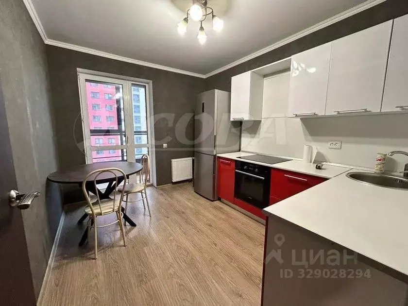 1-к кв. Тюменская область, Тюмень ул. Газовиков, 63 (38.0 м) - Фото 2