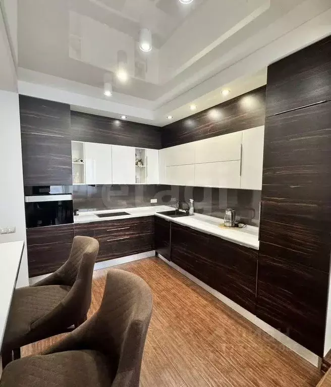 2-к кв. Пермский край, Пермь ул. Николая Островского, 29 (66.0 м) - Фото 1