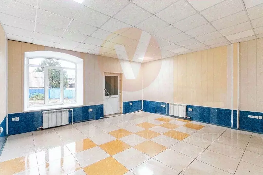 Помещение свободного назначения в Омская область, Омск ул. Гусарова, ... - Фото 1