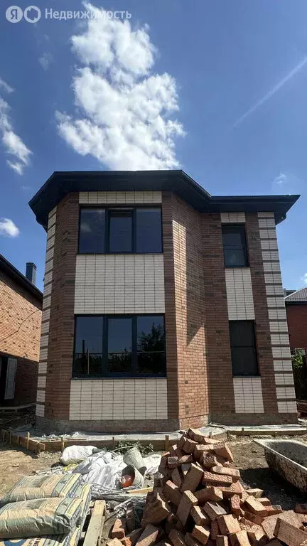 Дом в Азов, Красногоровская улица (115 м) - Фото 1