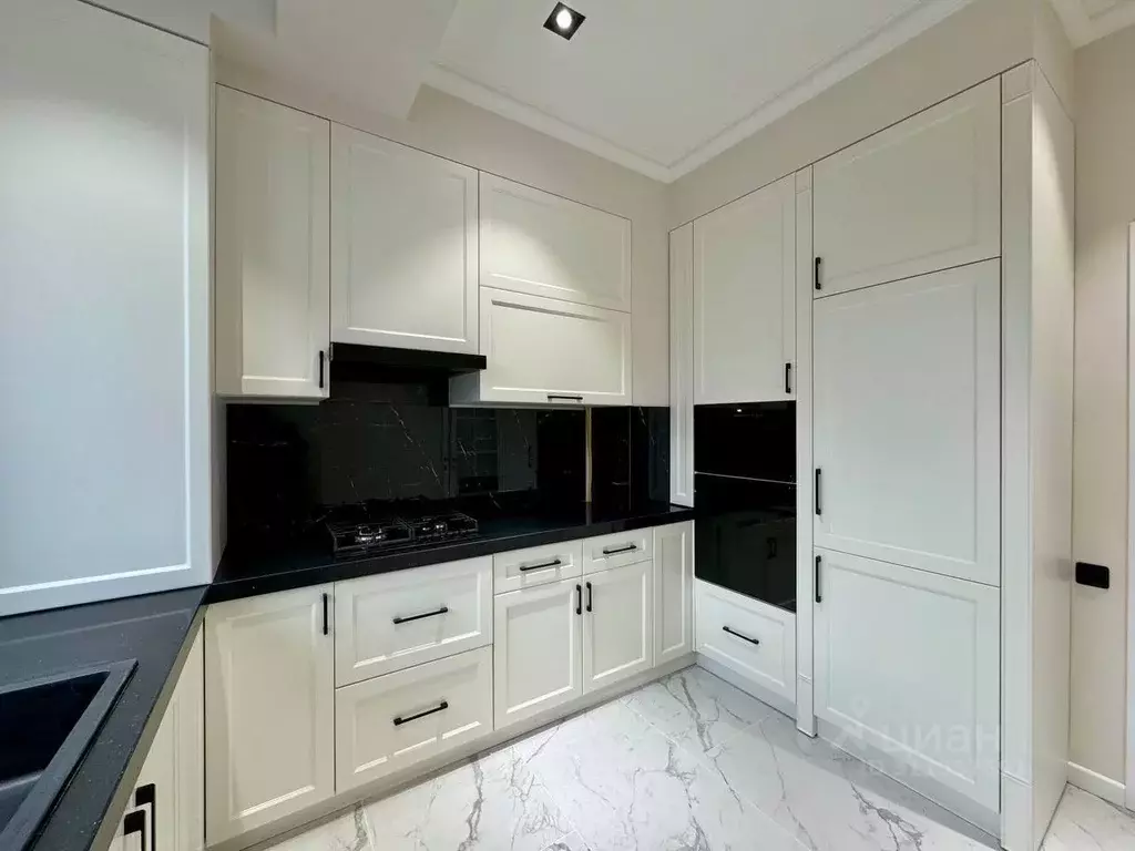 1-к кв. Татарстан, Казань ул. Алексея Козина, 7 (43.0 м) - Фото 1