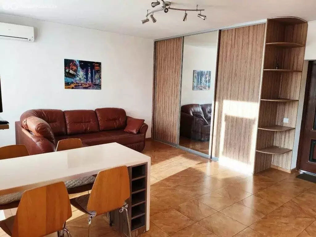 Квартира-студия: Краснодар, Восточно-Кругликовская улица, 82 (29.6 м) - Фото 2