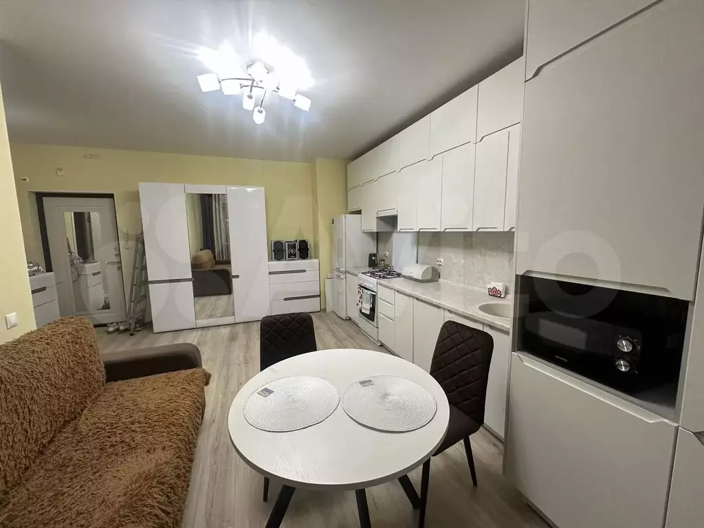 1-к. квартира, 40 м, 2/14 эт. - Фото 0
