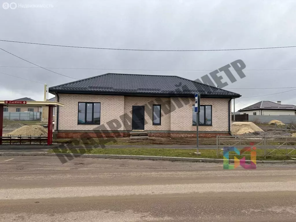 Дом в Элиста, улица Манцын Кец, 8 (101 м) - Фото 1