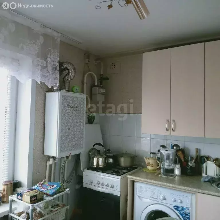 3-комнатная квартира: Круглое Поле, улица Гагарина, 2 (59.1 м) - Фото 1