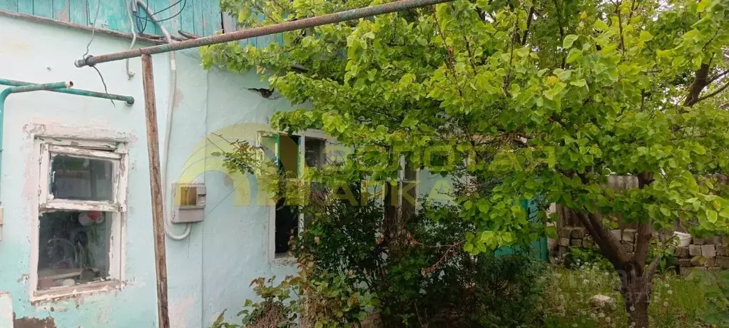 Дом в Краснодарский край, Крымский район, Варениковская ст-ца ... - Фото 1