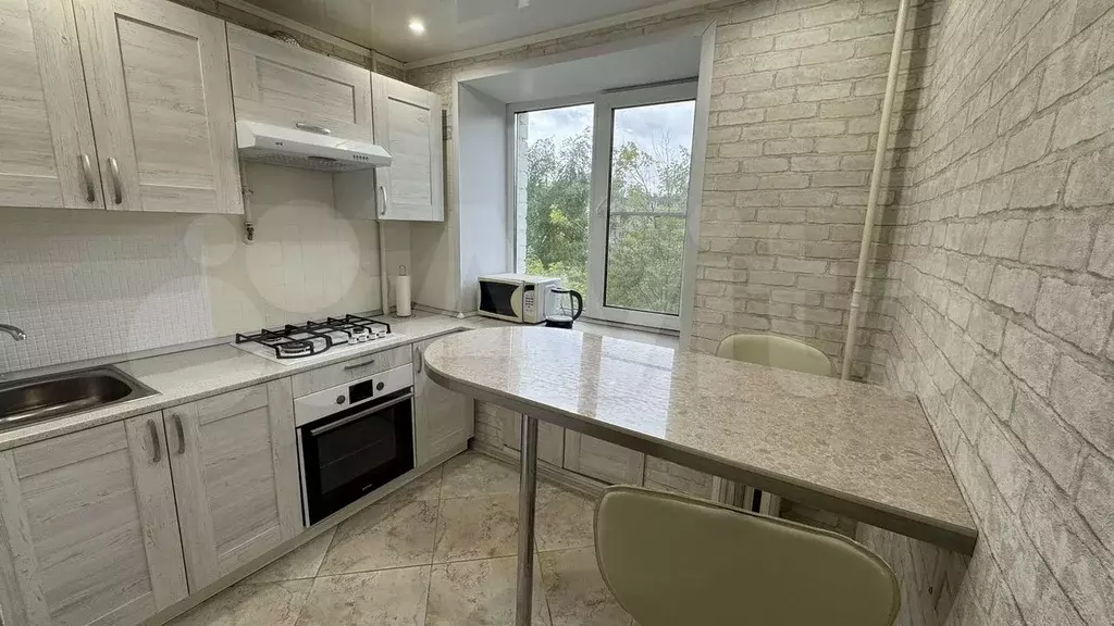 2-к. квартира, 40,5 м, 4/5 эт. - Фото 0