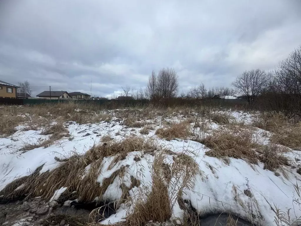 Участок в Московская область, Серпухов городской округ, пос. Большевик ... - Фото 1