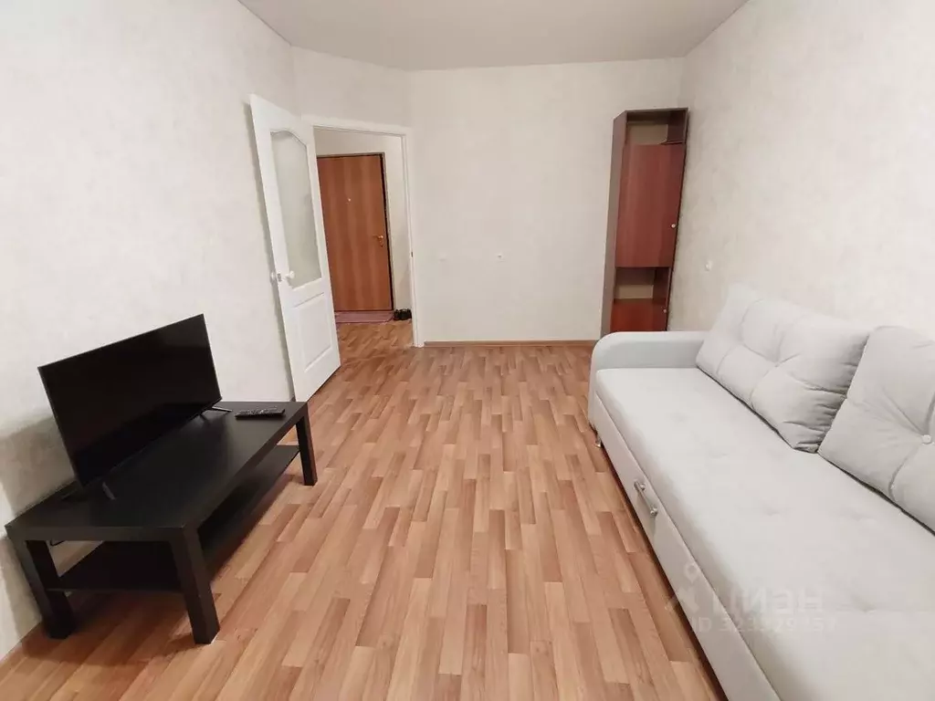 1-к кв. Татарстан, Набережные Челны ул. Нур Баян, 23 (40.0 м) - Фото 2