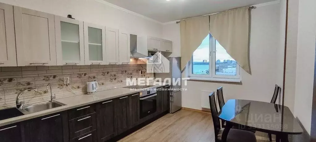 2-к кв. Татарстан, Казань ул. Сибгата Хакима, 50 (54.4 м) - Фото 1