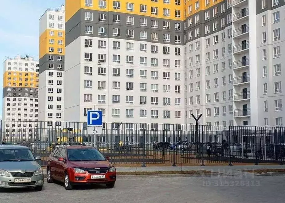 2-к кв. Тверская область, Тверь ул. Левитана, 93А (56.52 м) - Фото 0