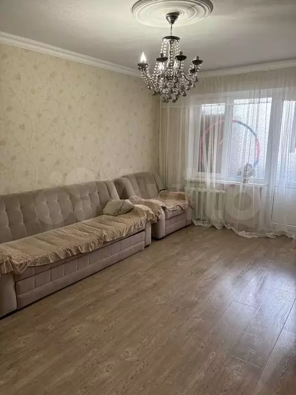 2-к. квартира, 60 м, 2/10 эт. - Фото 1