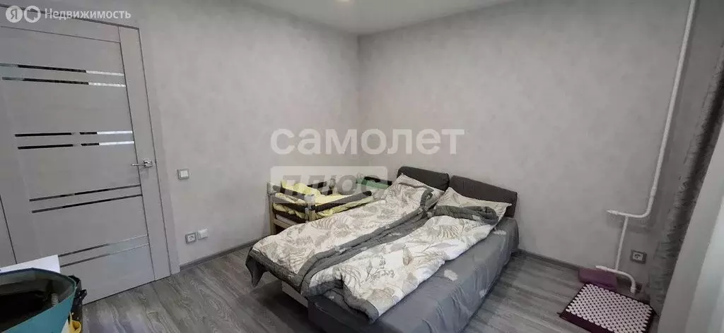 4-комнатная квартира: Ижевск, Красногеройская улица, 103 (69 м) - Фото 1