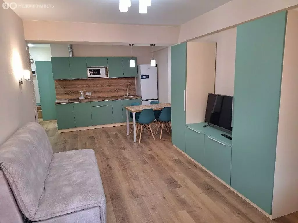 Квартира-студия: Иркутск, Братская улица, 7/12 (33.9 м) - Фото 0