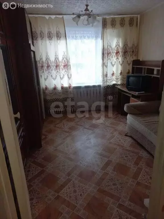 2-комнатная квартира: Набережные Челны, посёлок ГЭС, бульвар ... - Фото 0