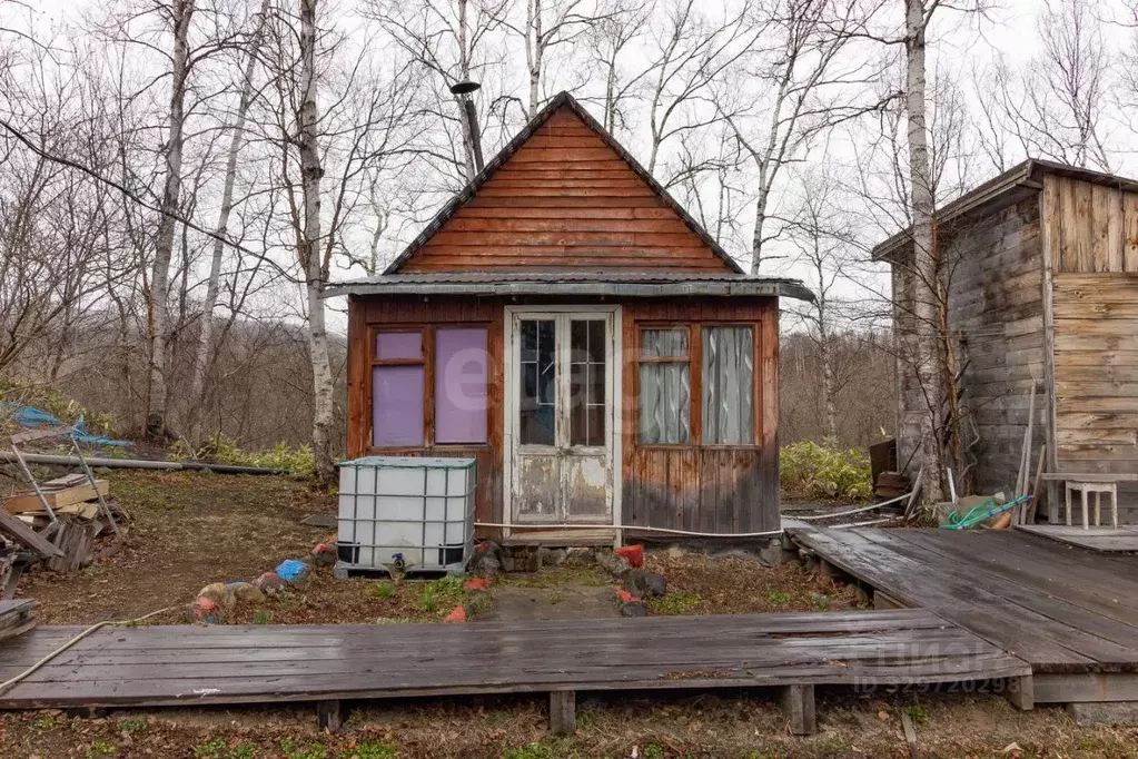 Дом в Сахалинская область, Холмский городской округ, с. Чистоводное  ... - Фото 1