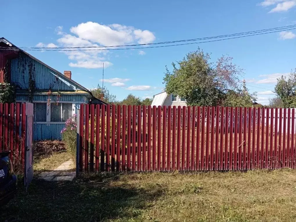 Дом в Калужская область, Жуковский муниципальный округ, с. Тарутино ... - Фото 2