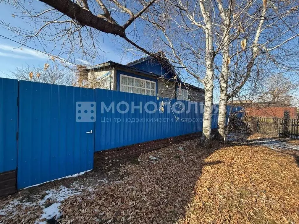 Дом в Амурская область, Белогорский муниципальный округ, с. Возжаевка ... - Фото 1