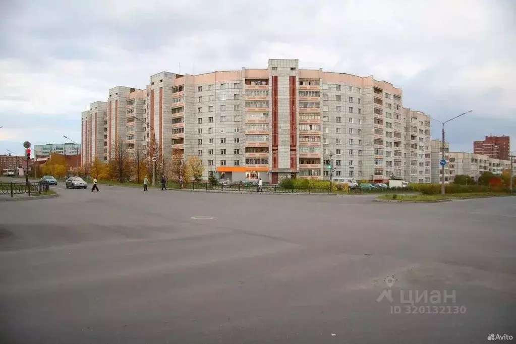 3-к кв. Свердловская область, Лесной ул. Ленина, 11 (101.0 м) - Фото 0