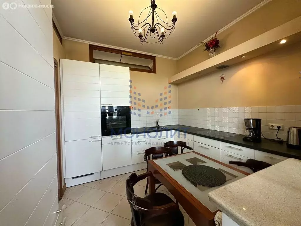 3-комнатная квартира: Москва, улица Ватутина, 18к2 (77.9 м) - Фото 1