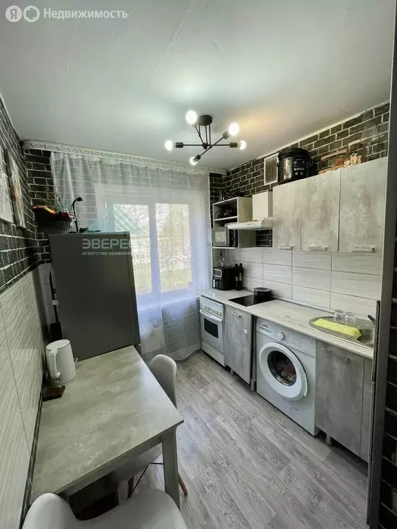 1-комнатная квартира: Абакан, улица Лермонтова, 10 (29 м) - Фото 1